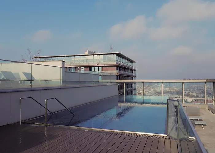 Triiiple Suites Level 21 Mit Balkon Und Tiefgarage
