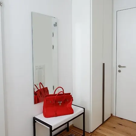 Triiiple Suites Level 21 Mit Balkon Und Tiefgarage Vienna Esterno foto
